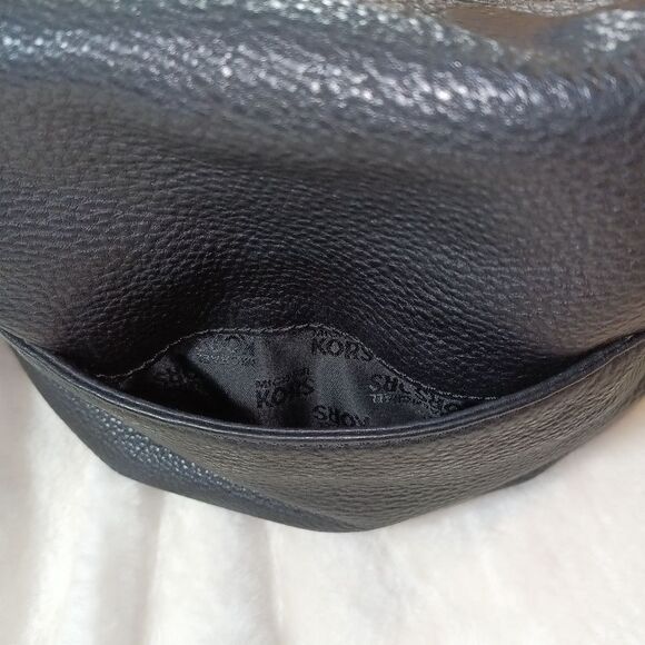 Michael Kors Shoulder Bag - Picture 7 of 10